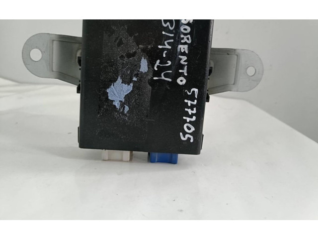 Блок управления двигателя 967503E000   KIA Sorento