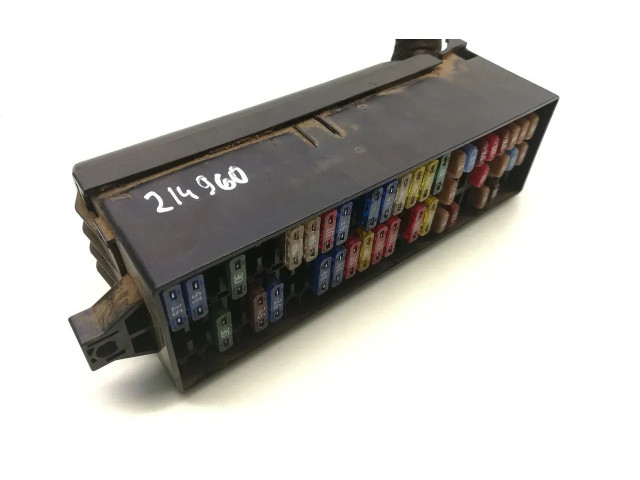 Блок предохранителей 5J0937615C Skoda Fabia Mk2 (5J)