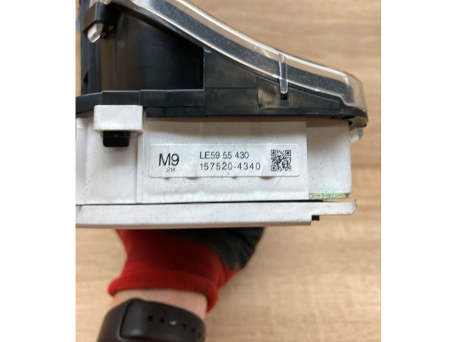 Панель приборов 1575204340, LE5955430 Mazda MPV II LW