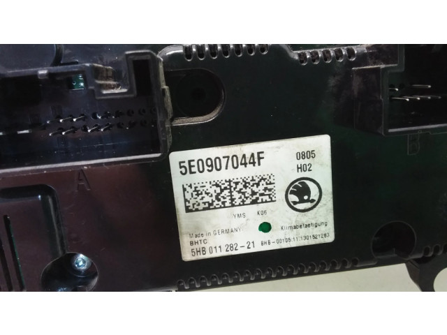 Блок управления климат-контролем 5E0907044F Skoda Octavia Mk3 (5E)