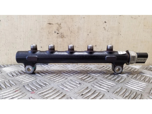 Топливная рампа 96868901, 9307Z528A   Chevrolet Orlando 2.0 