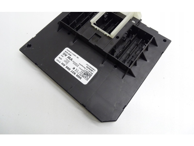 Блок комфорта 5Q0937086AH Skoda Octavia Mk3 (5E)