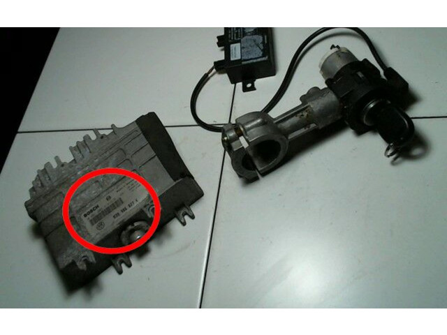 Řídící jednotka 0261203914   Skoda Felicia I 1996