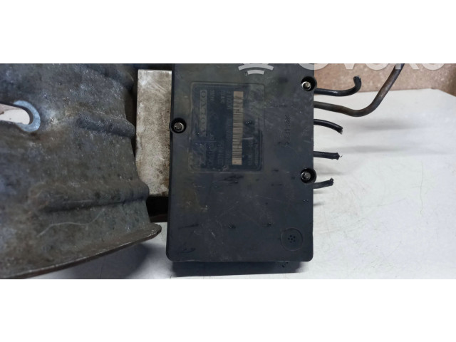 Блок АБС 30714956   Volvo  V70  2005 - 2008 года