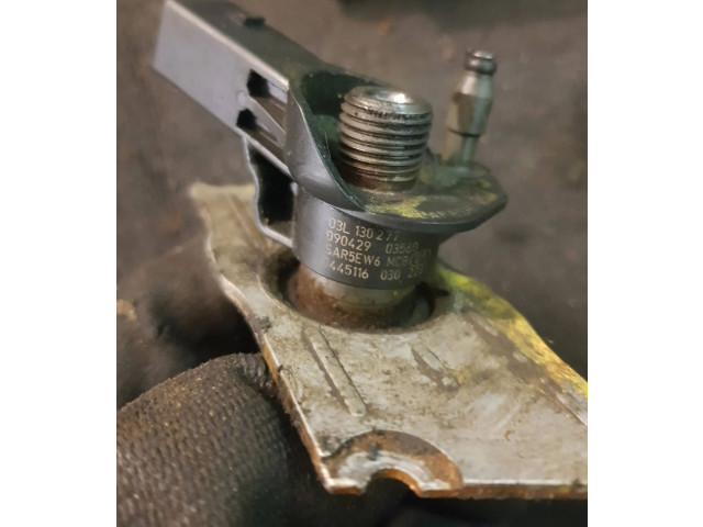 Топливная рампа 03L130277, 09042903560   Audi A6 S6 C6 4F   для двигателя Bmk