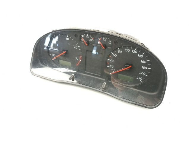 Přístrojová deska  Volkswagen Passat Alltrack 1999 3B1919860C, 110008919  