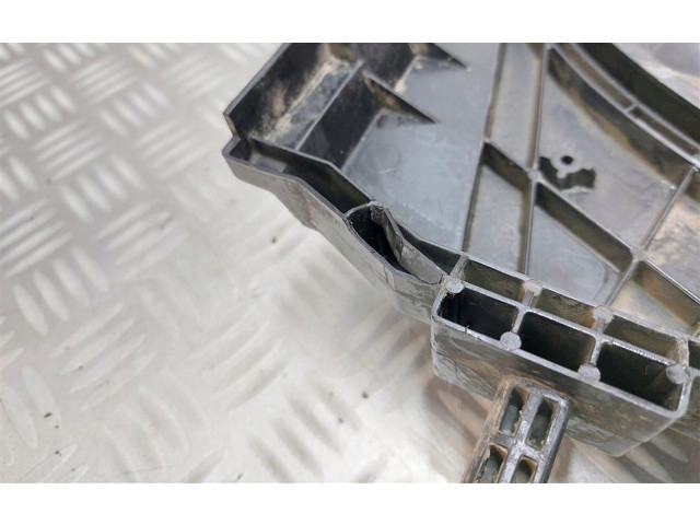 Вентилятор радиатора 214818665R Dacia Duster II