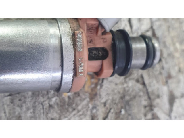 Vstřikovač 2325074080 Toyota Celica T160 pro benzínový motor 0.0
