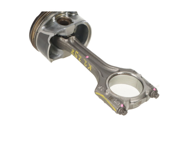 Шатун 06H198401D Audi Q3 F3