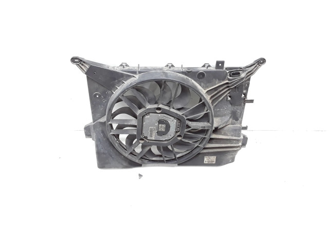Электрический вентилятор радиаторов       Volvo V70  2005 - 2008 года   