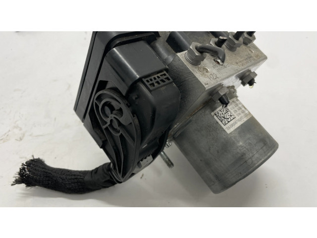 Блок АБС A2439008700, A2439013600 Mercedes-Benz A W177 2018- года