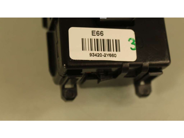 Ручка стеклоочистителей 93420-2Y660 KIA Ceed