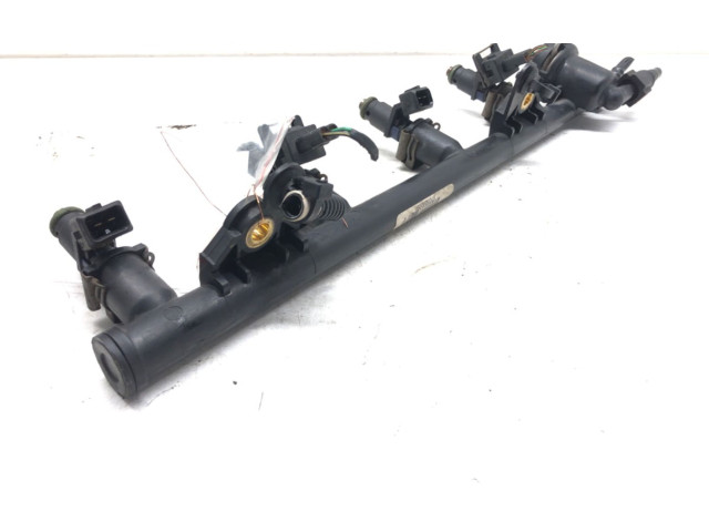 Магистральная трубка топлива 2NIU-9D280-CB Ford Fiesta