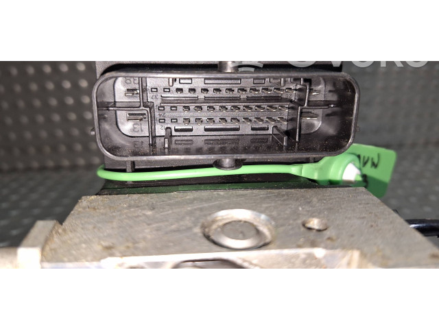 Блок АБС 6R0907379S, 6R0614517K Skoda Fabia Mk2 (5J) 2007 - 2014 года
