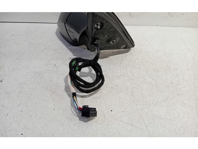 Зеркало электрическое Volkswagen Jetta IV 1999 - 2005 года