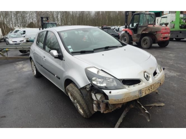 Модуль управления BSM 8201054131 Renault Clio III