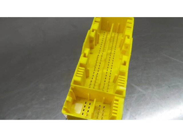 Блок управления надувных подушек