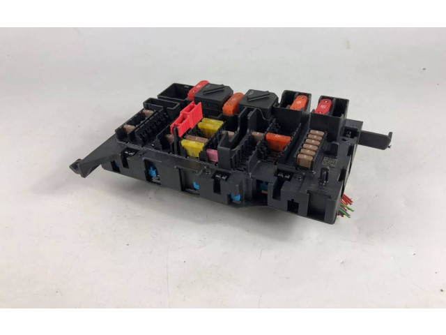 Pojistková skříňka 9360501 Mini Cooper Countryman F60 2019