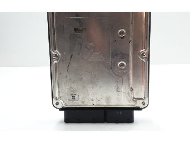 Блок управления двигателя 8K1907401D Audi A4 Allroad