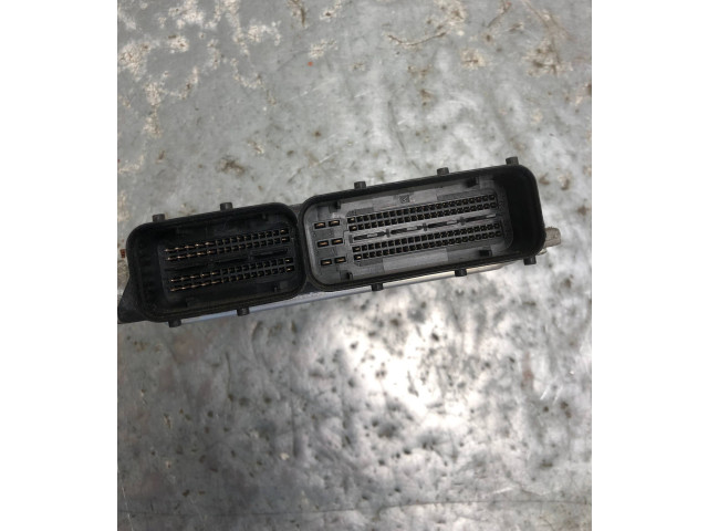 Řídící jednotka 4E0907401B   Audi A8 S8 D3 4E 2005