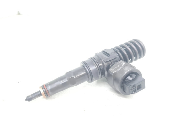 Vstřikovač 038130073H, 0414720014   Volkswagen Sharan  pro naftový motor 1.9 ANU 