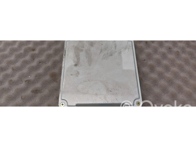 Блок управления двигателя B3J918881, 079704100   Mazda 323
