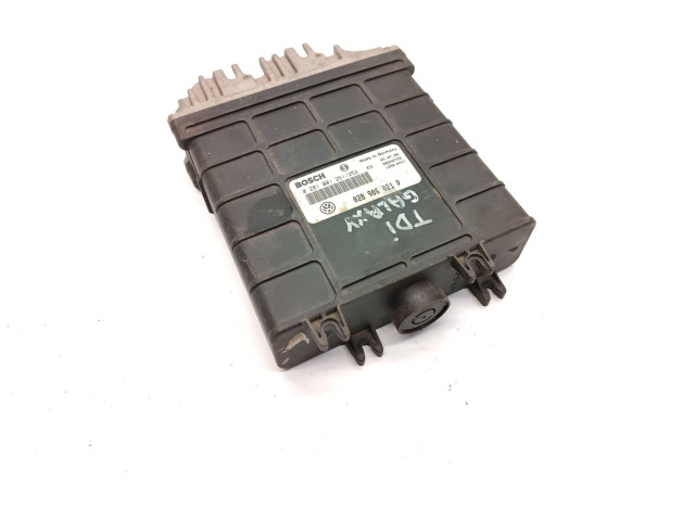 Блок управления двигателя 028906021P, 0281001251   Ford Galaxy