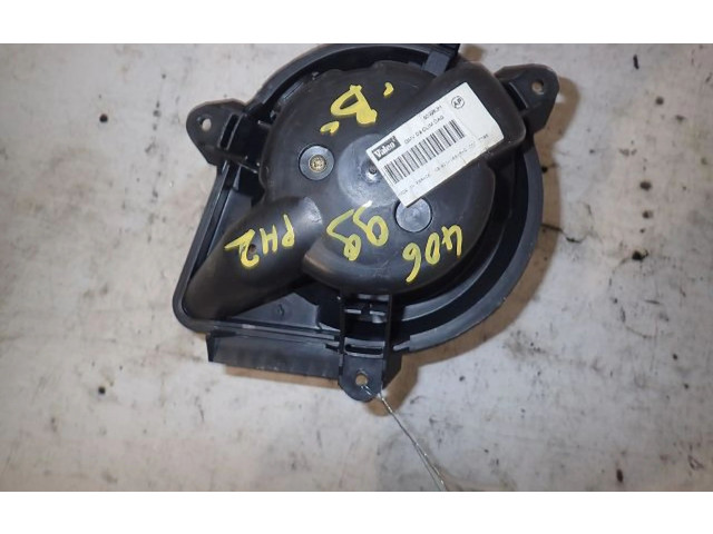 Вентилятор печки       Peugeot 406