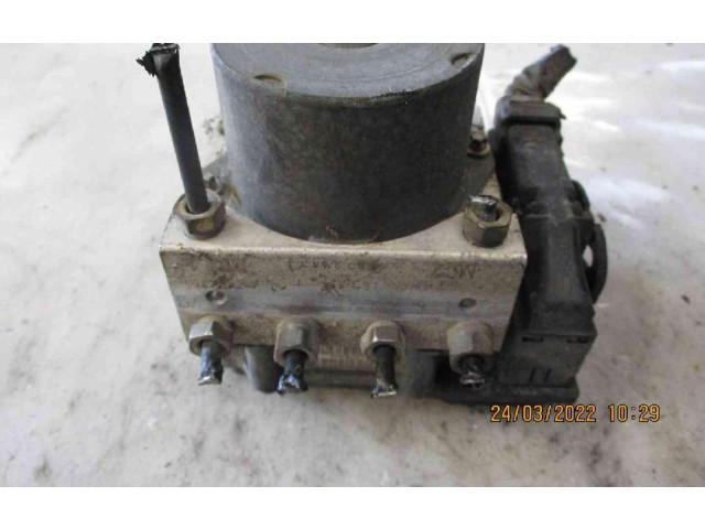 Блок АБС 8200262807, 8200262807   Dacia  Logan I  2004 - 2012 года