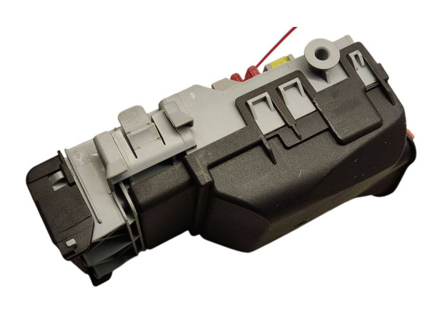 Pojistková skříňka 13222786, 525230582 Opel Zafira C 2016