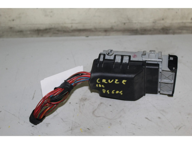 Pojistková skříňka Chevrolet Cruze 2009