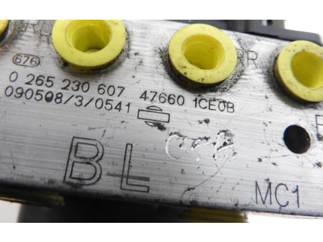 Блок АБС 476601WW4A   Infiniti  FX   -  года