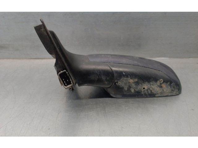 Зеркало электрическое        Audi A6 S6 C4 4A  1994 - 1997 года   