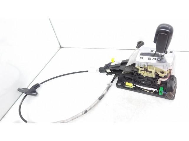 Механизм переключения передач (кулиса) (в салоне)