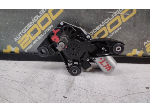 Моторчик заднего дворника     Smart ForFour II W453