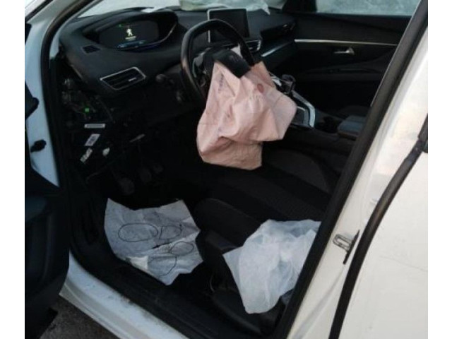 Зеркало электрическое        Peugeot 3008 II  2016 - 2023 года   