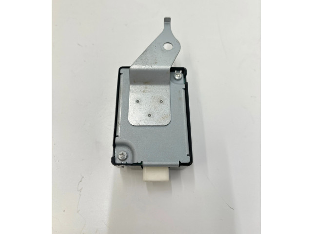 Блок управления климат-контролем 88831AG030, 2513009020   Subaru Outback