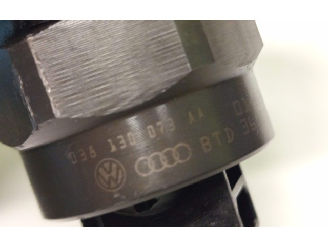 Моторчик дворников 038130073AA    Audi A4 S4 B6 8E 8H