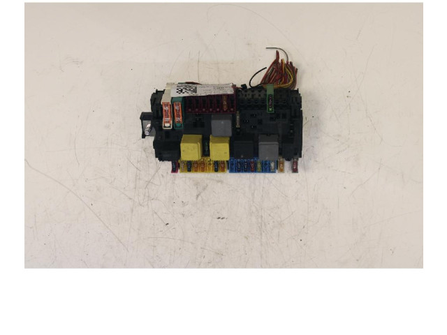 Блок предохранителей    Mercedes-Benz CLA C117 X117 W117    