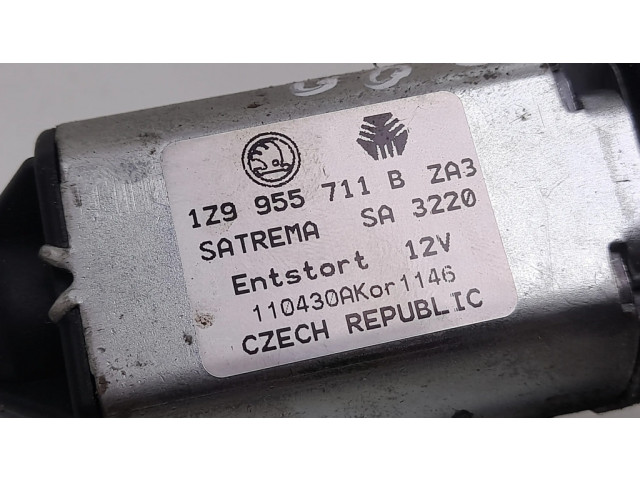 Моторчик заднего дворника 1Z9955711B Skoda Octavia Mk2 (1Z)