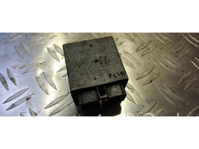 Блок управления 3211167320 Mazda 626