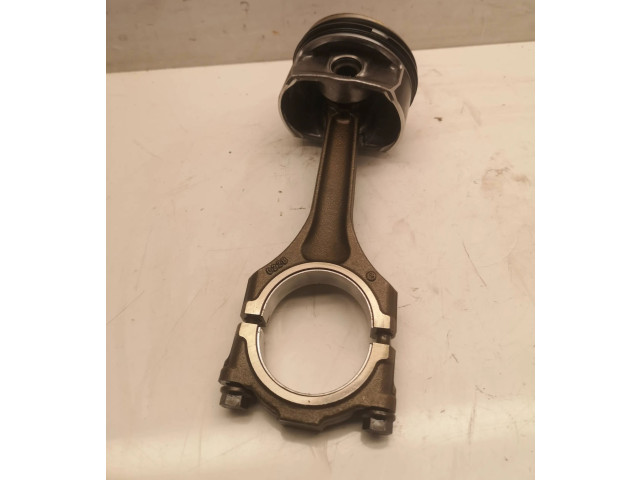  Поршень с шатуном Bwa 03H066N  Volkswagen PASSAT CC  