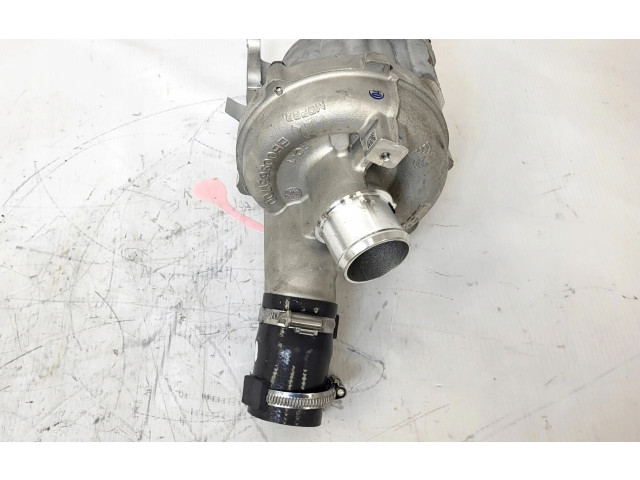 Турбина Нагнетатель Maserati Levante  670053899         