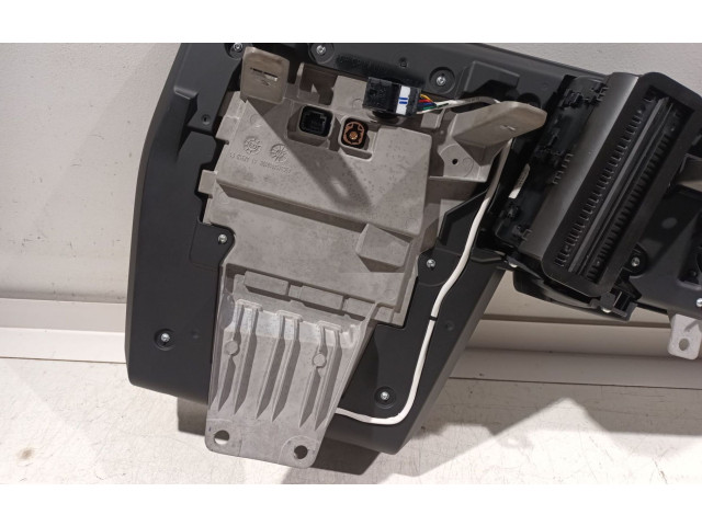 Панель приборов 680502337R   Renault Megane E-Tech       