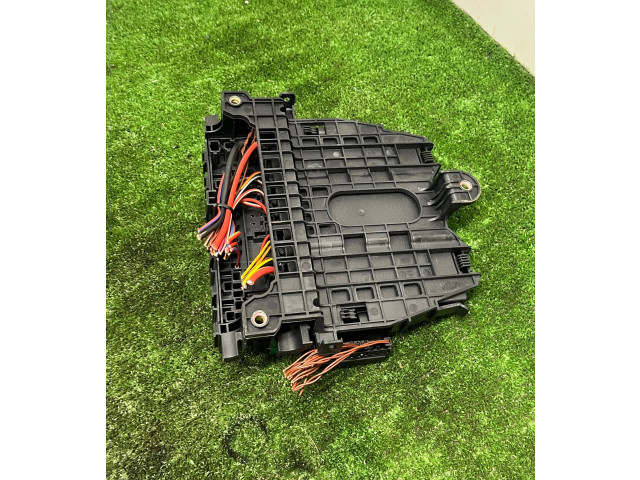 Pojistková skříňka 1695453432, 5DK00872813 Mercedes-Benz A W169 2006