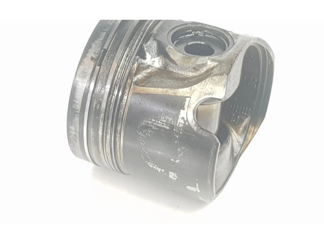 Píst 038107065J, 038107065J Seat Toledo II (1M) AHF