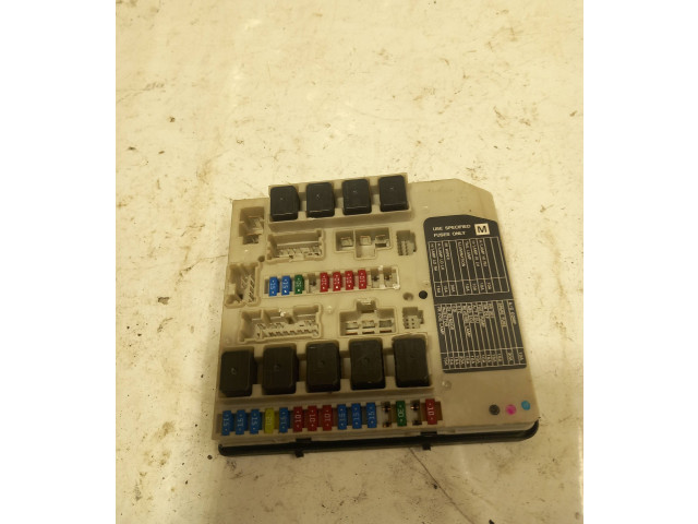 Блок предохранителей T30M10   Nissan X-Trail T31    