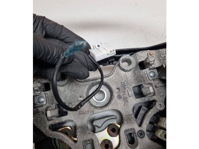 Volant Hyundai Santa Fe 2016 561302W000