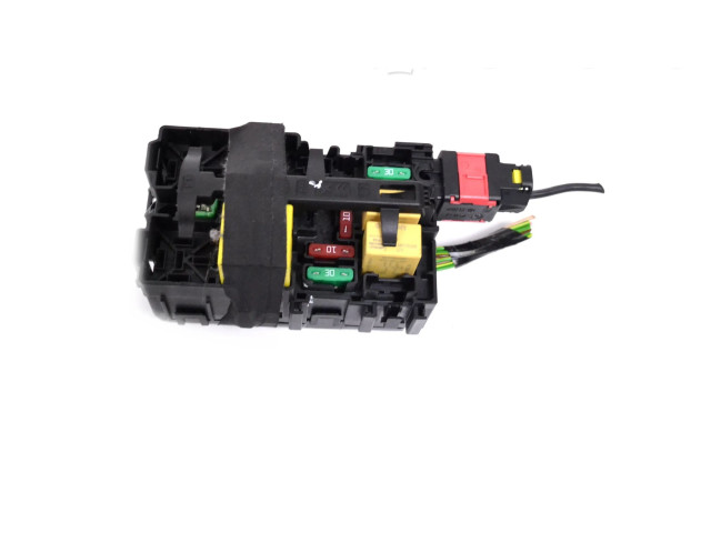 Блок предохранителей  453113302   Peugeot 2008 I    