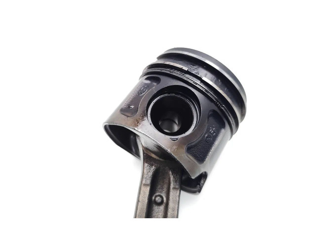 Píst D4HB Hyundai Santa Fe D4HB